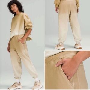 Lululemon La super high rise joggers size 8